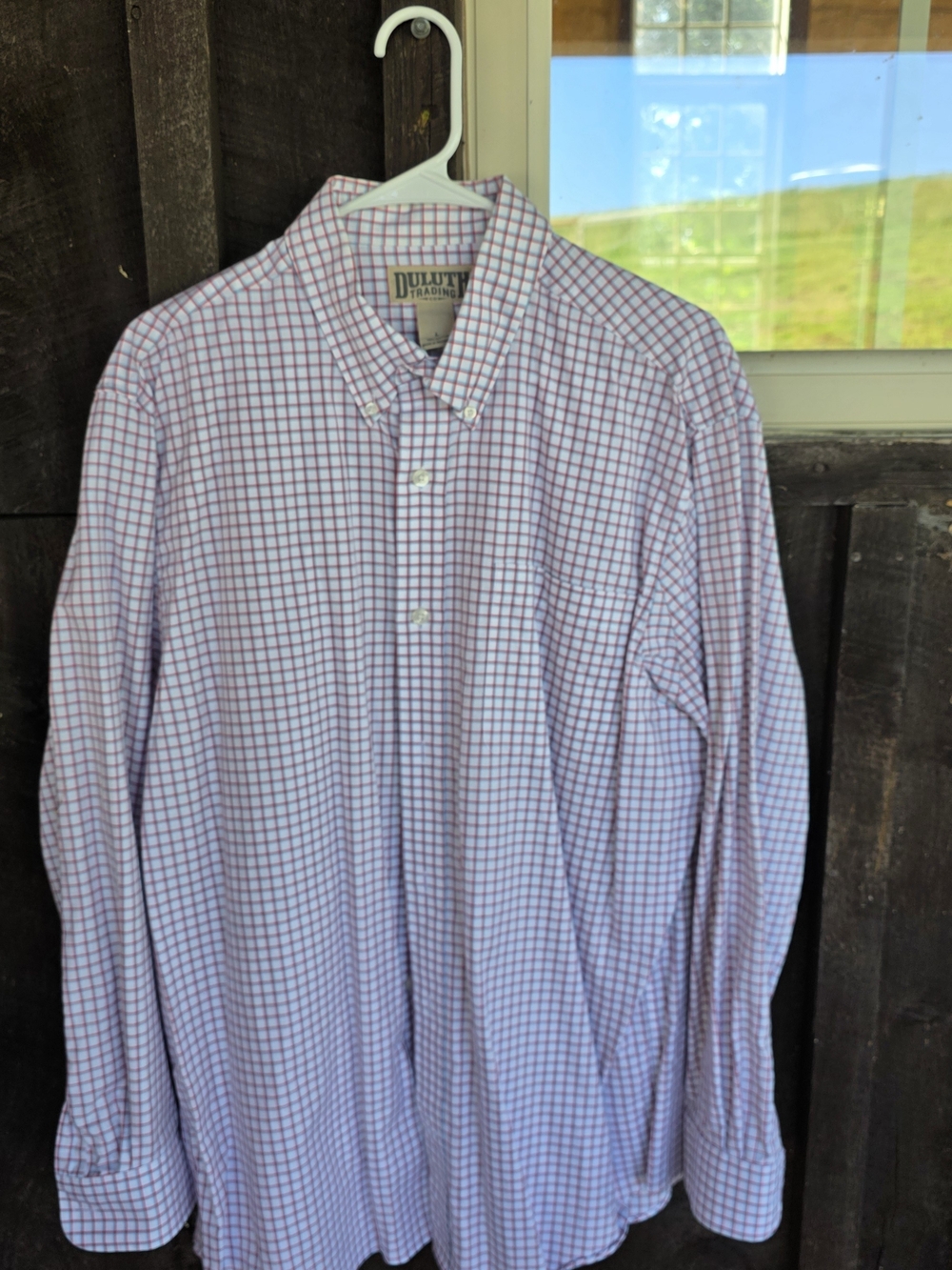 Duluth Trading Co Men's Button-Down Check Shirt - White & Red